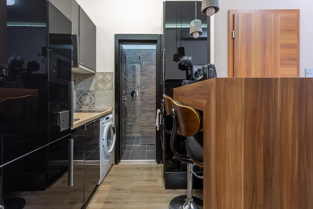 Goldcentral Apartments Akacfa Studios Budapest 0*,